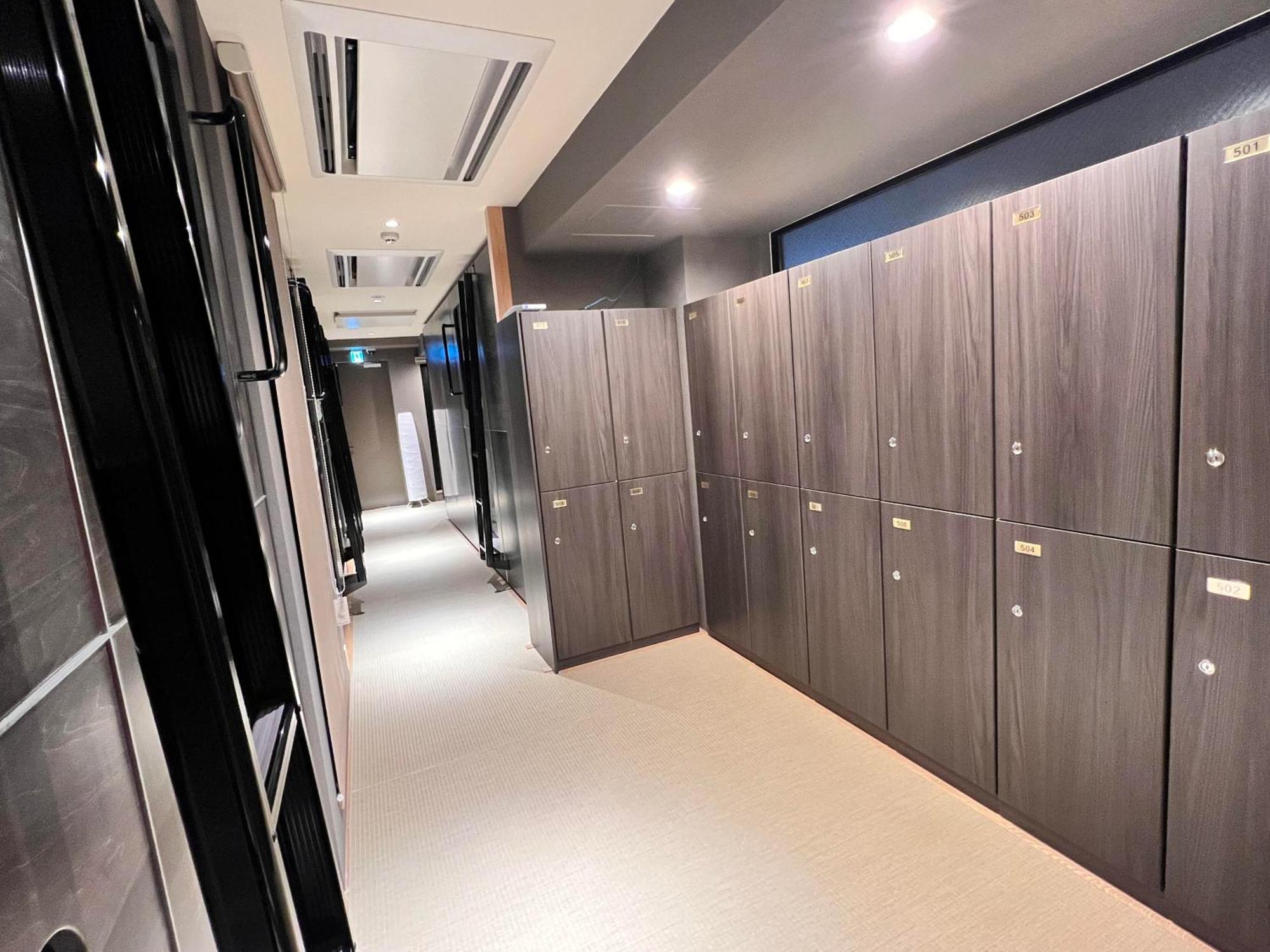 Capsule Hotel Suzumoriya โตเกียว ภายนอก รูปภาพ